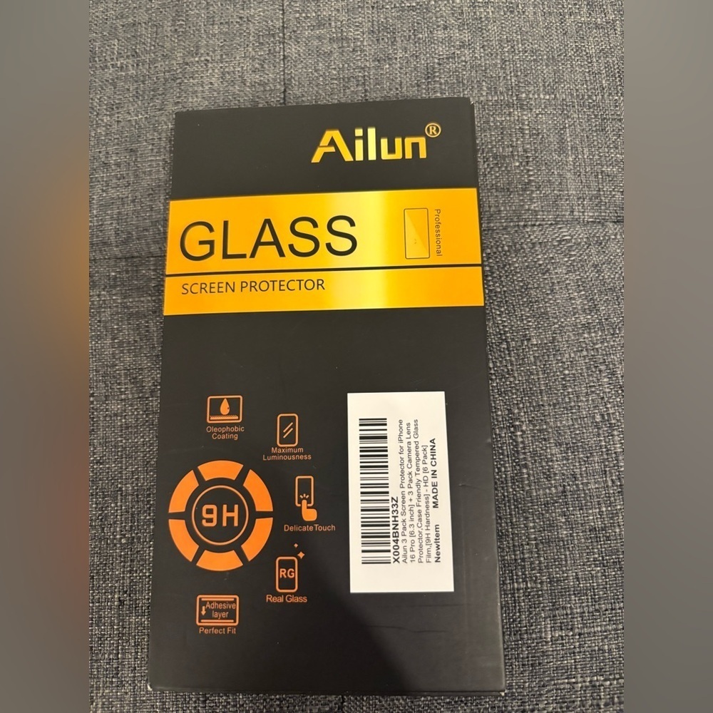Ailun Glass Screen Protector iPhone 16 Pro